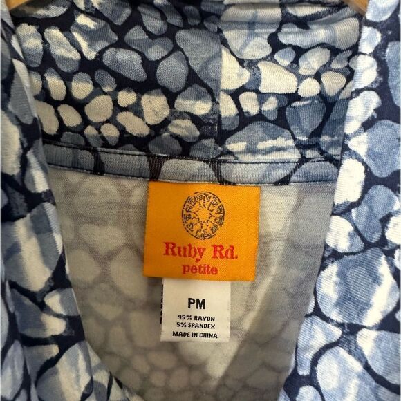 5 for $45 NWT Ruby Rd Top Blouse Shirt Size MP Blue - Picture 4 of 5